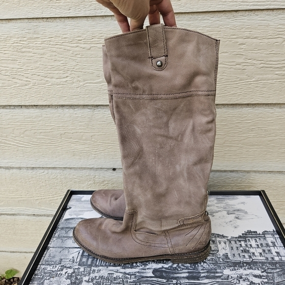 OTBT Petaluma tan taupe pull-on knee-high leather boots 9.5M - Picture 3 of 9